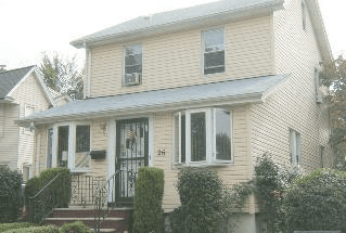 26 LEVITT Avenue, Bergenfield